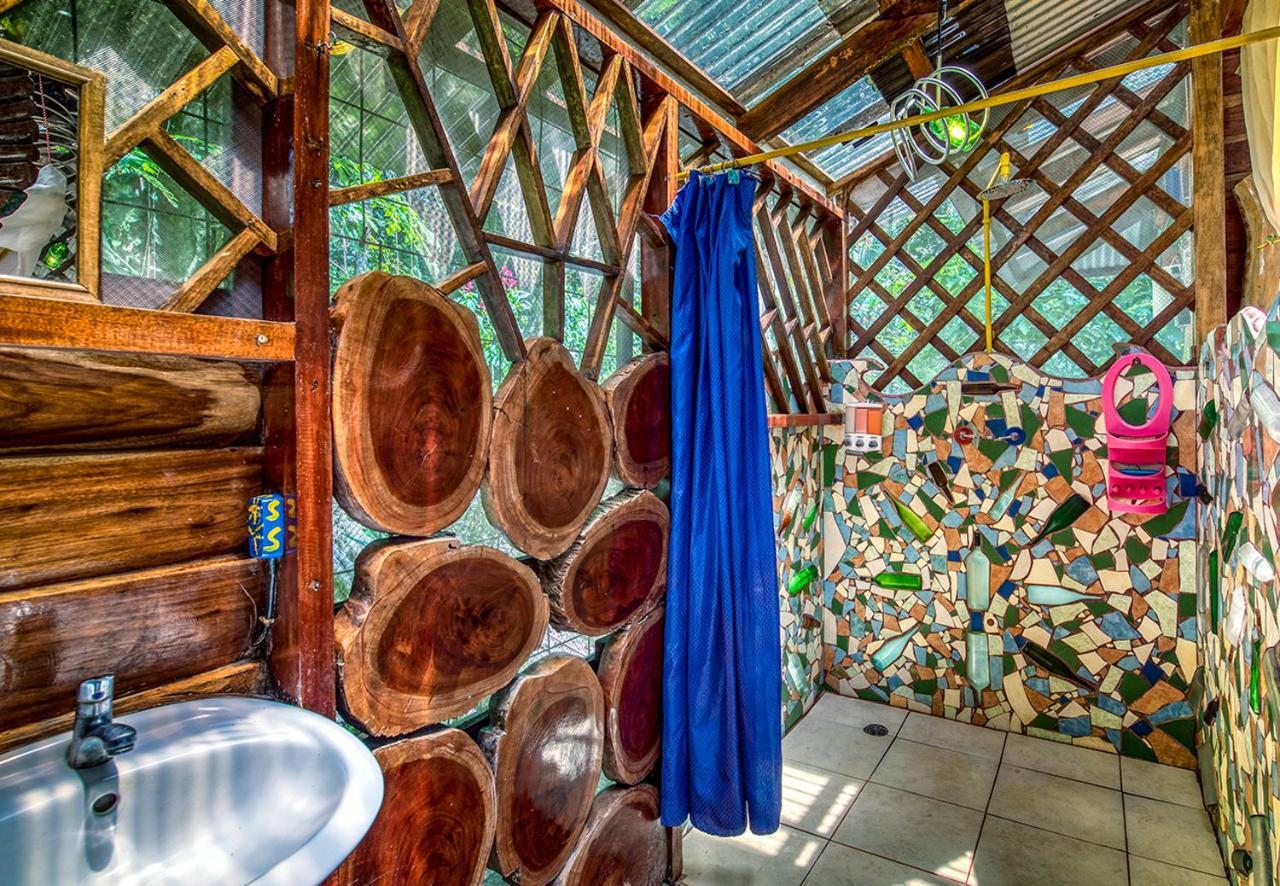 Congo Bongo Ecovillage Costa Rica Puerto Viejo de Talamanca المظهر الخارجي الصورة