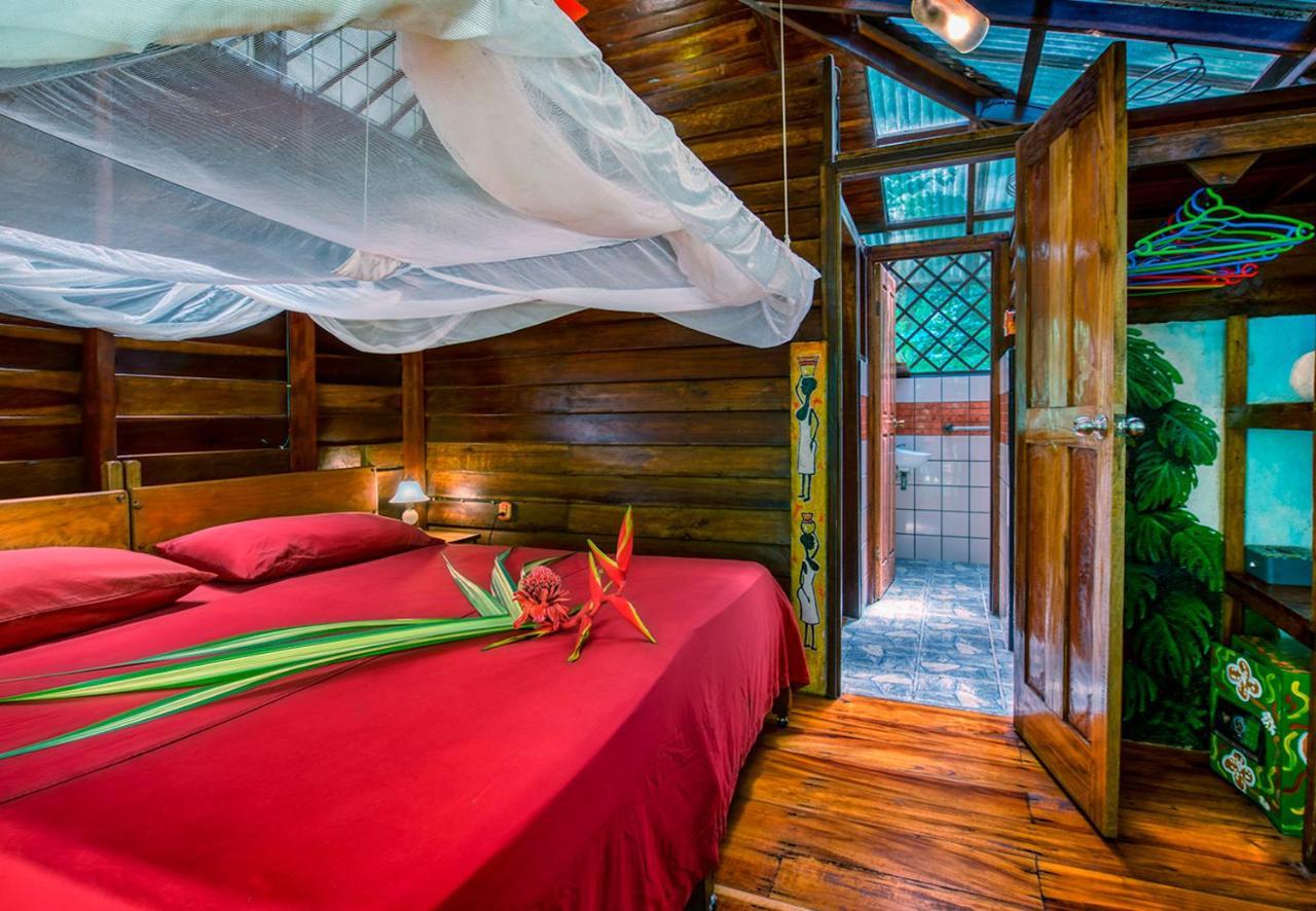 Congo Bongo Ecovillage Costa Rica Puerto Viejo de Talamanca المظهر الخارجي الصورة