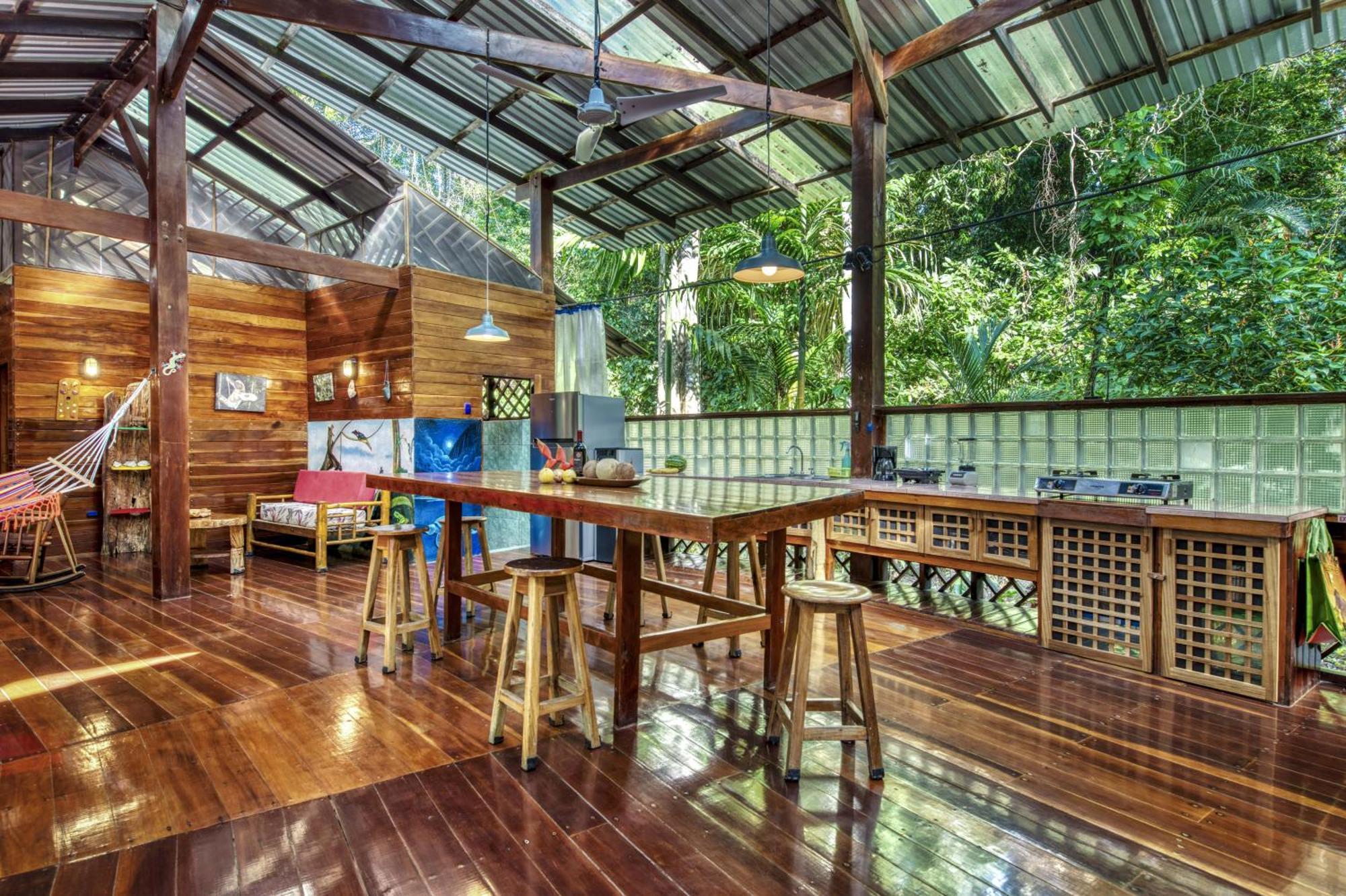 Congo Bongo Ecovillage Costa Rica Puerto Viejo de Talamanca المظهر الخارجي الصورة